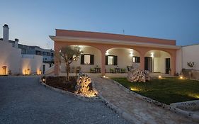 Casina Dei Nonni Bed And Breakfast 2*